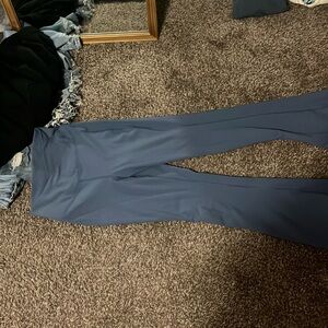 Blue yoga flare leggings